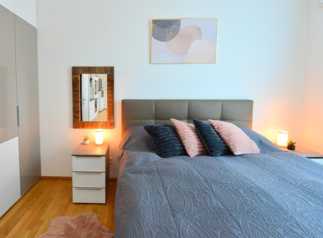 Apartament Skyscraper-Feeling With Parking Nearby Wiedeń Zewnętrze zdjęcie