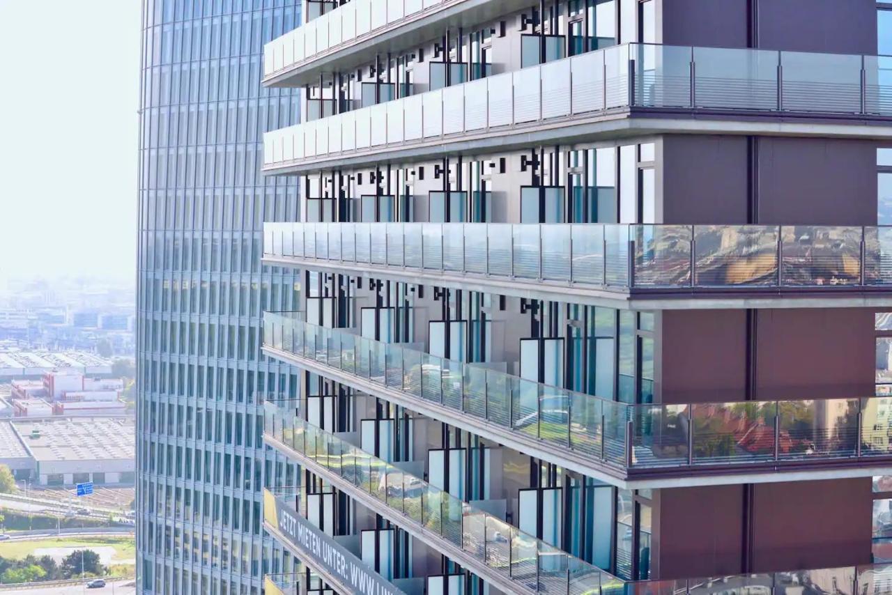 Apartament Skyscraper-Feeling With Parking Nearby Wiedeń Zewnętrze zdjęcie